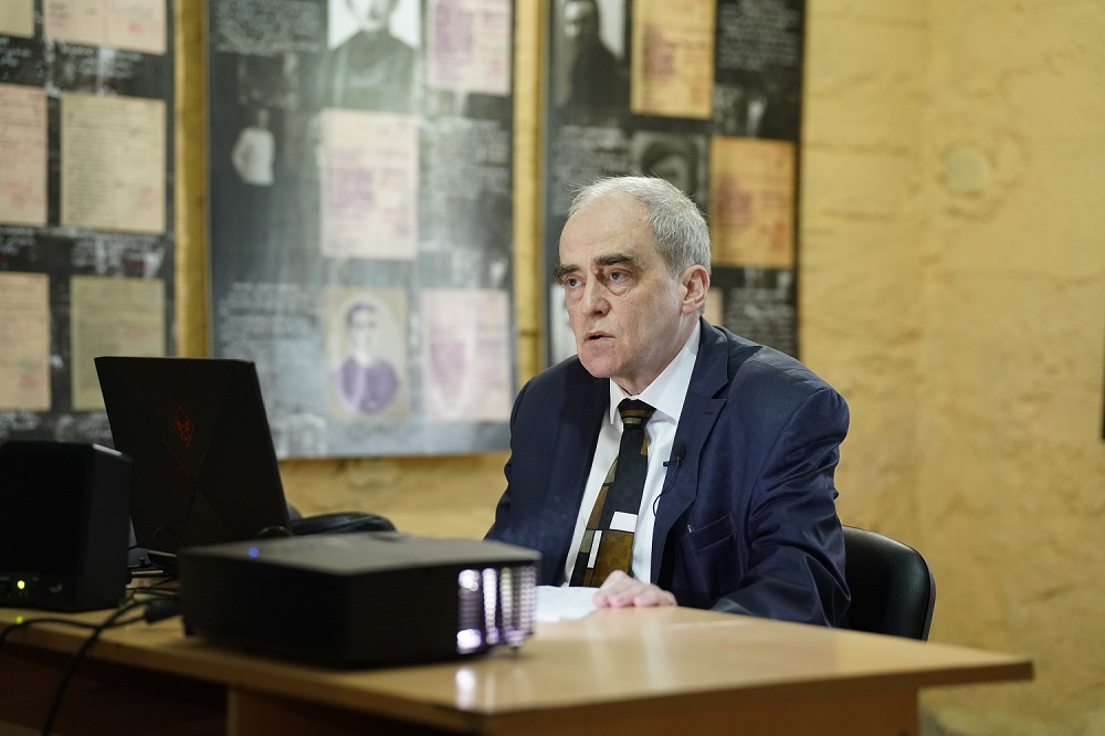  the Chairman of the 2022 Nobel Peace Prize laureate historical, educational and human rights society - International Memorial, Ian Rachinskii hold a public lecture. 